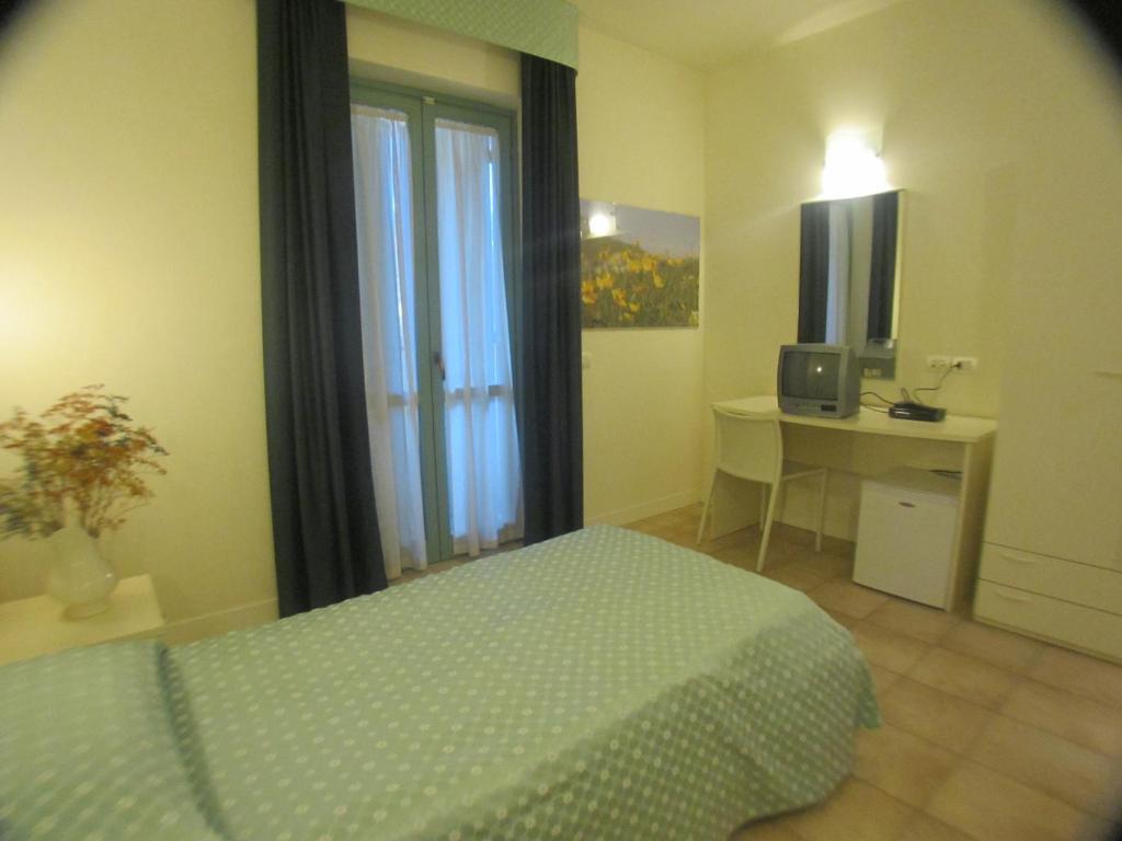 Lieta Sosta Hotell Colfiorito Rum bild